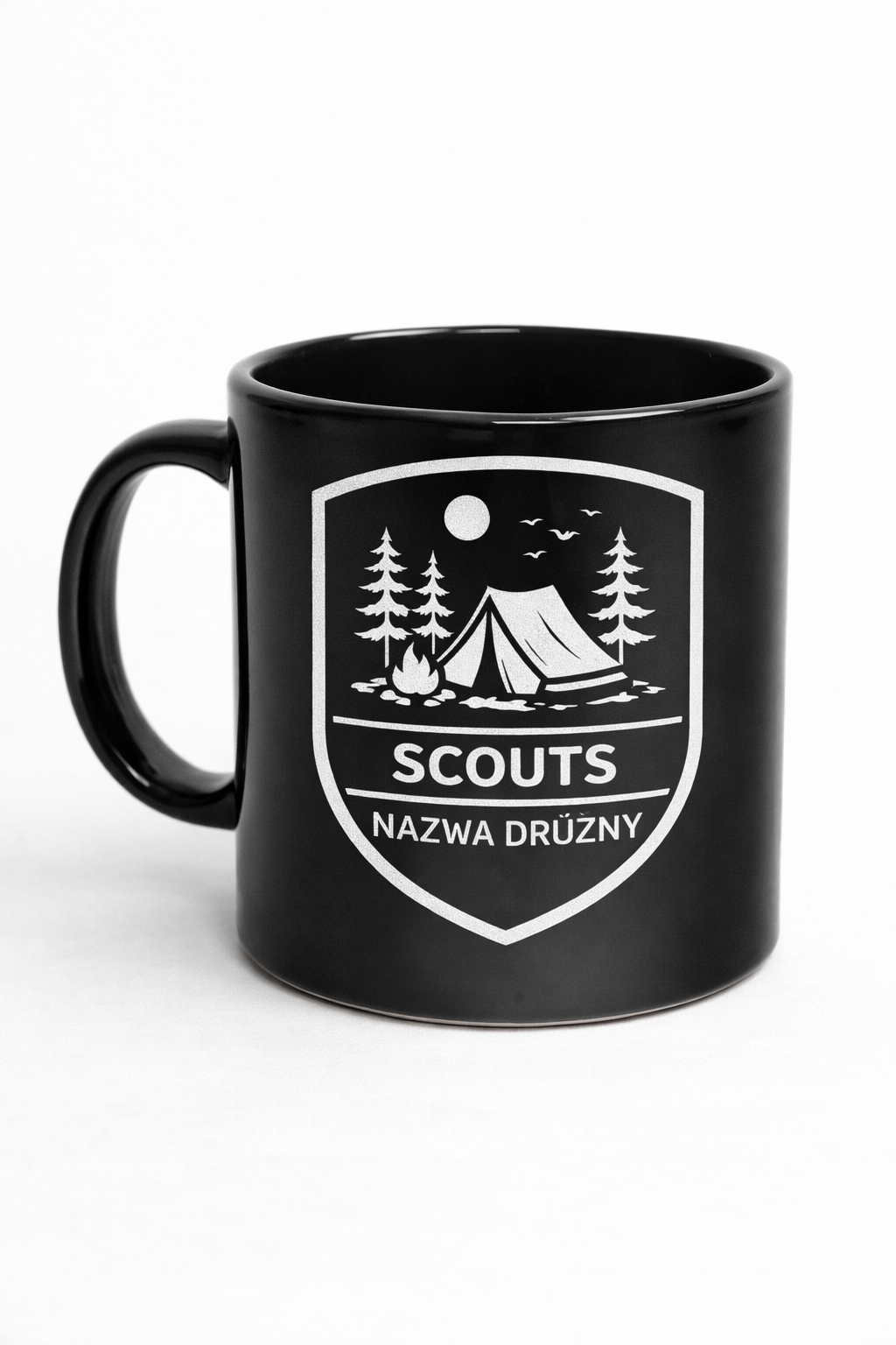 Czarny kubek plastikowy 330 ml z białym nadrukiem, pole nadruku 170 × 70 mm